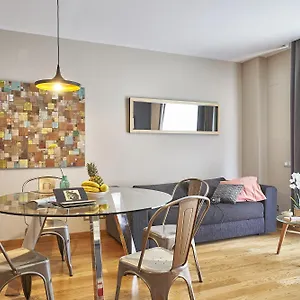 ainb-sagrada-familia-apartments.catalonia-hotels.com/